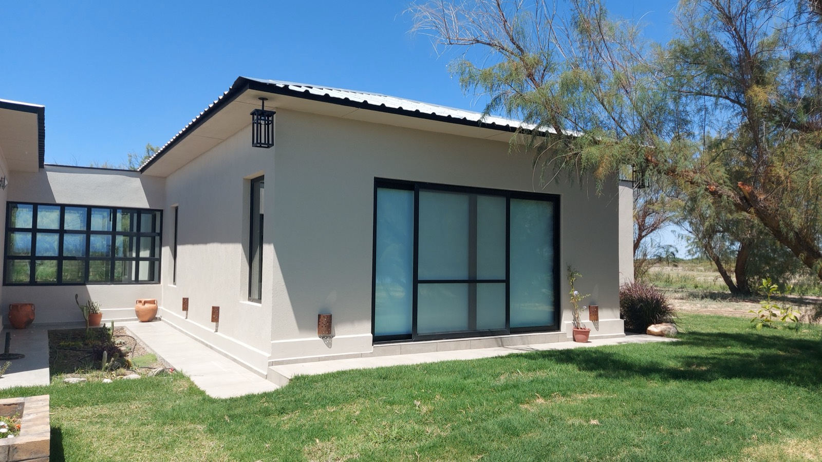 Casa Hangar
